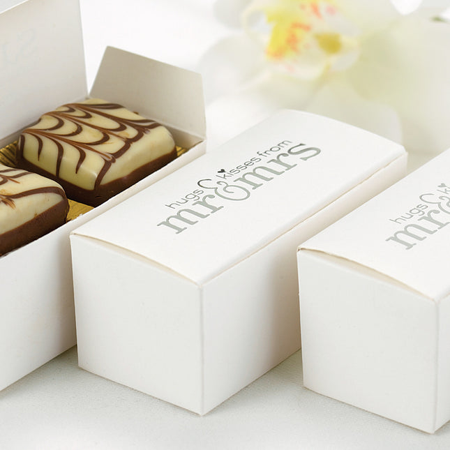 "Hugs and Kisses" Wedding Party Favor Boxes
